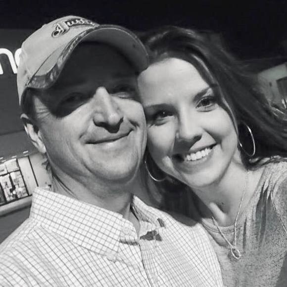 Meet your Posher, Amy - Picture 1 of 1